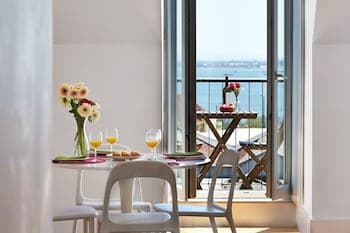 Portugal Ways Conde Bar?o Apartments