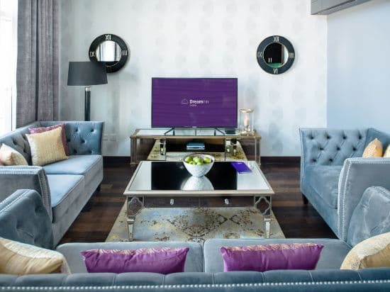 Dream Inn Apartments - Loft Towers