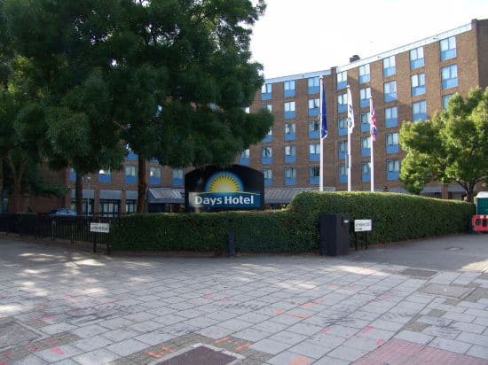 Waterloo Hub Hotel and Suites