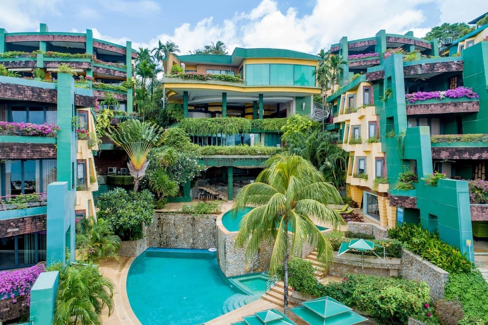 Aspasia by Resava Group