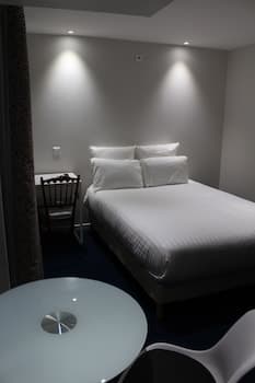 Hotel Savoy