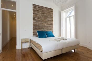 Rato Luxurious by Homing
