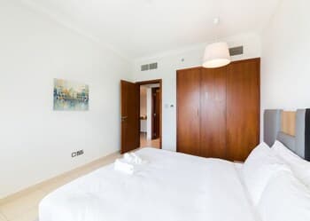Maison Privee - Sterling Tower West