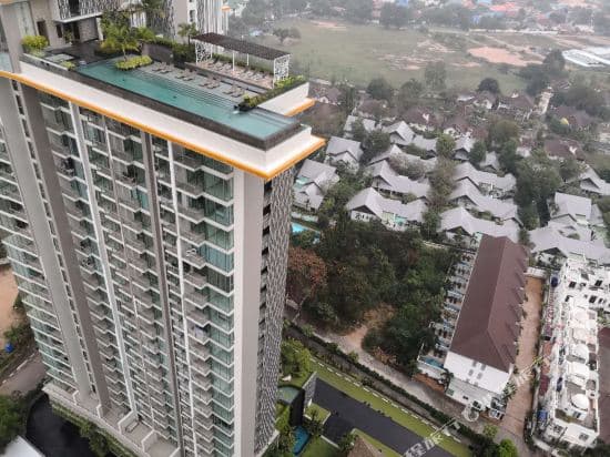 Among Riviera City of Sky Pattaya