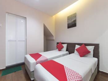 OYO 109 Vla Park Hotel