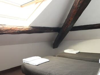 Charming Apartment The Castle