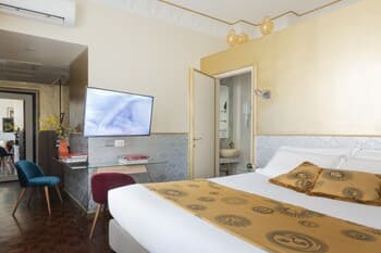 Rivière Private Rooms Alla Scala