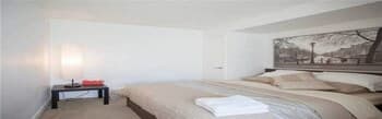 MiCasa Suites - Stylish Condo by CN Tower