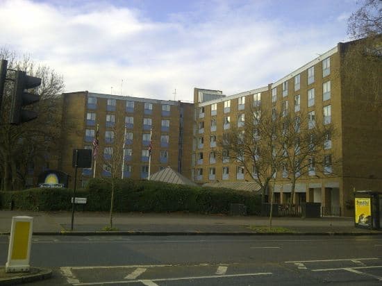 Waterloo Hub Hotel and Suites