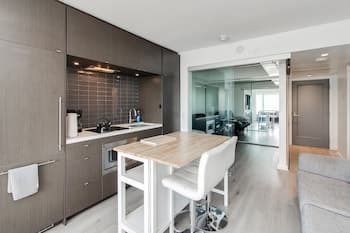 Execstay - Luxury Yorkville Suites
