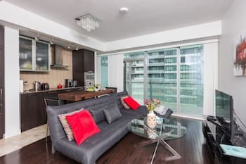 Applewood Suites - 3 Bed Waterfront Area