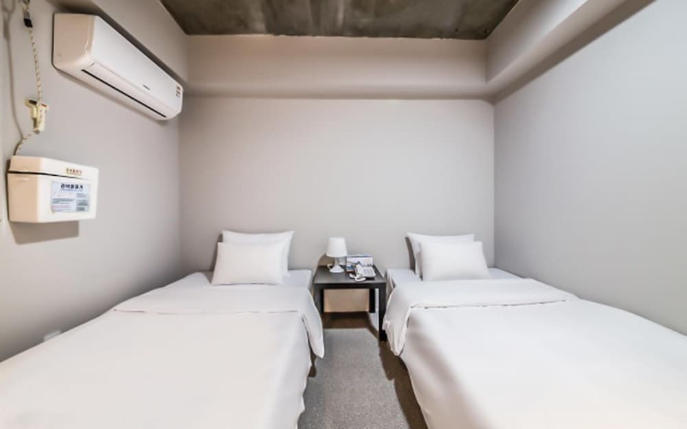 Junoh Hotel