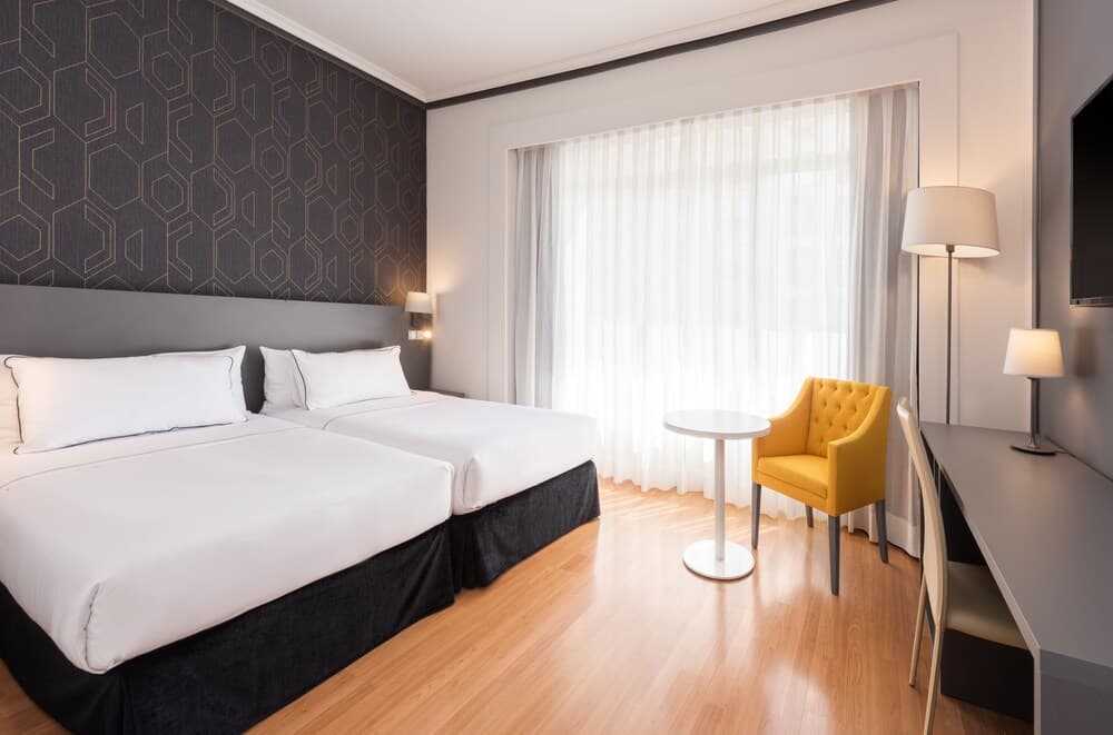 Hotel Madrid Plaza de España, Affiliated by Meliá