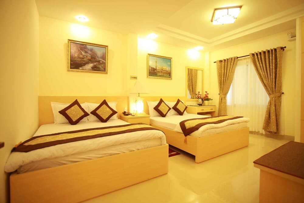 Tulip Hotel 2