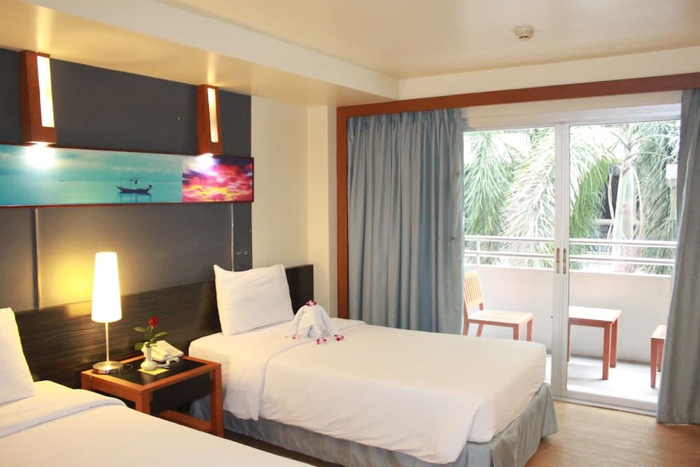 Sunshine Hotel & Residences