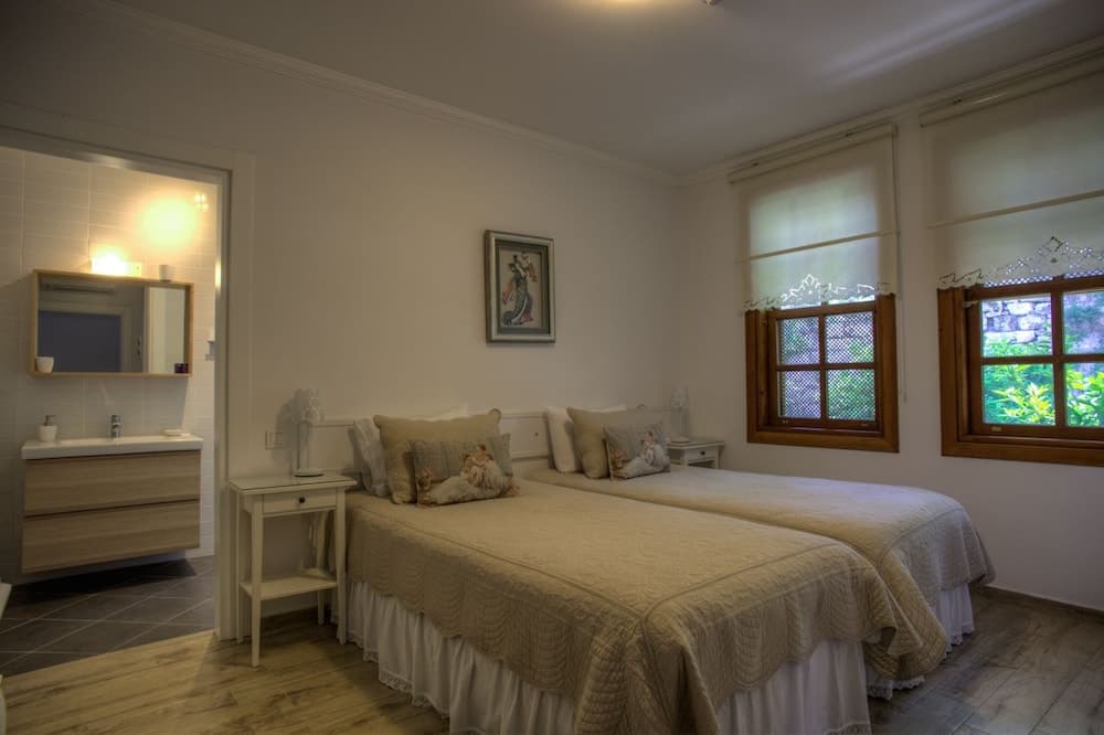 Citrus Garden Hotel
