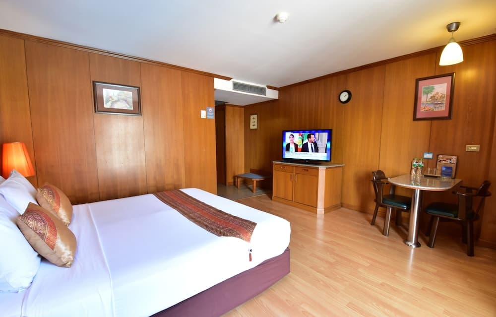 Dynasty Inn Pattaya