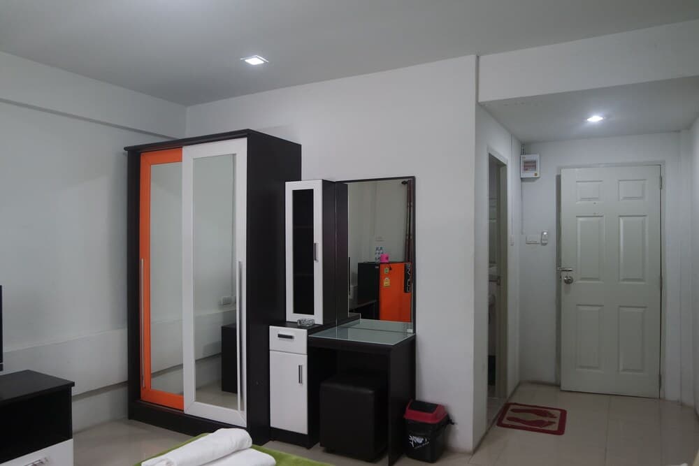 OYO 75414 Kjs Pattaya​
