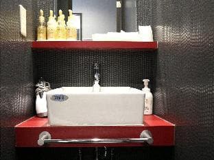 Business Inn Namba