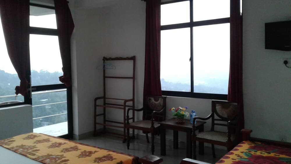 Pure Nature Hotel Kandy
