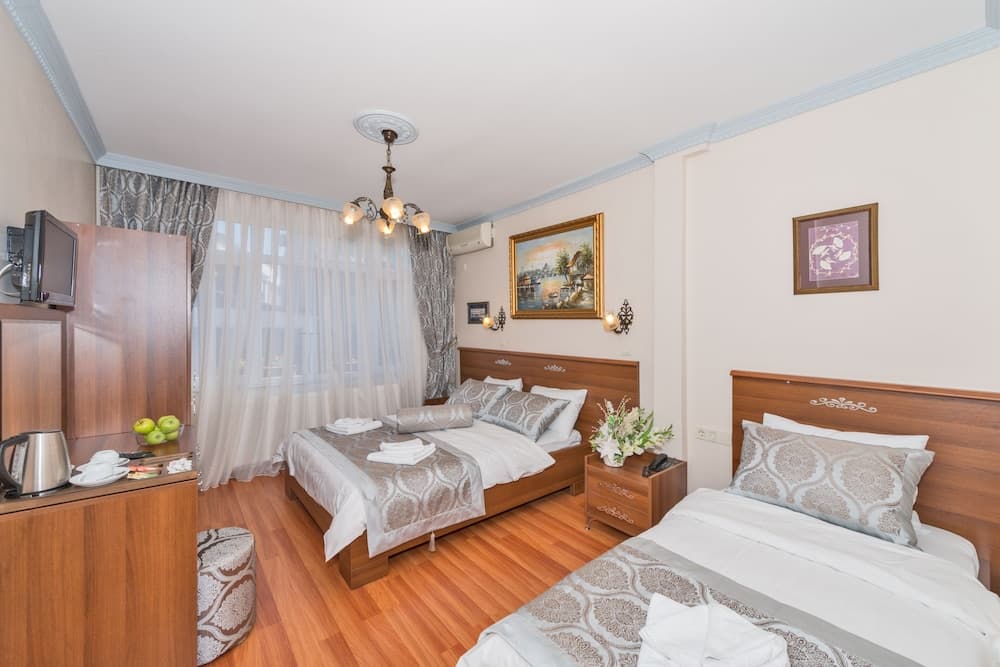Turgut Hotel