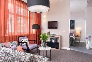 Adina Apartment Hotel Berlin Checkpoint Charlie