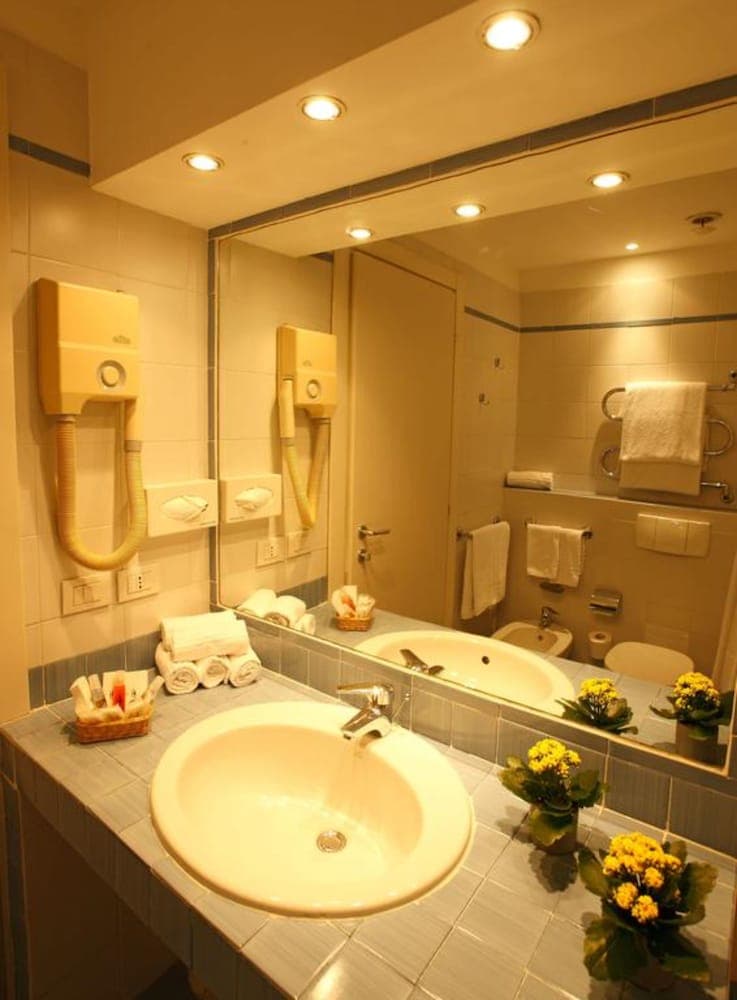Hotel Blaise & Francis