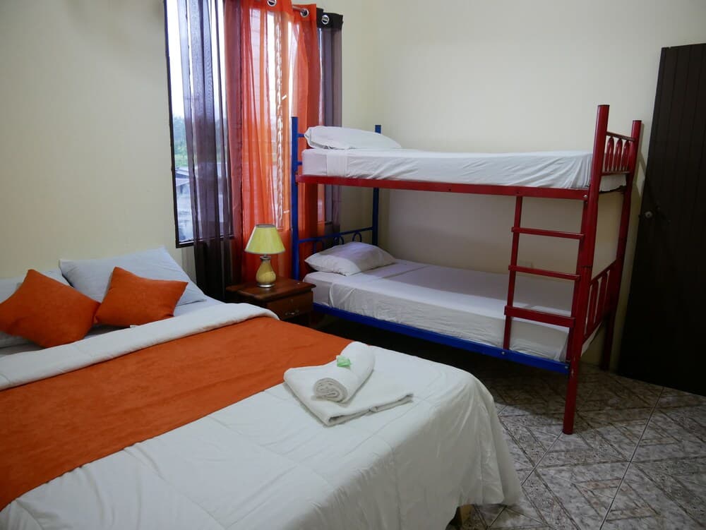 Hotel Roble Viejo