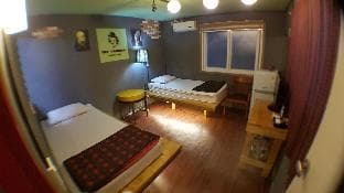 Mr. Comma Guesthouse