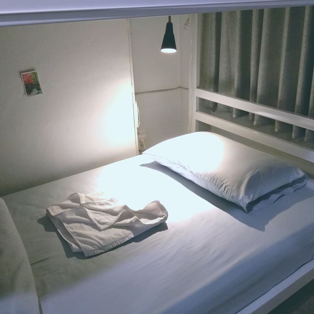Hostel 16