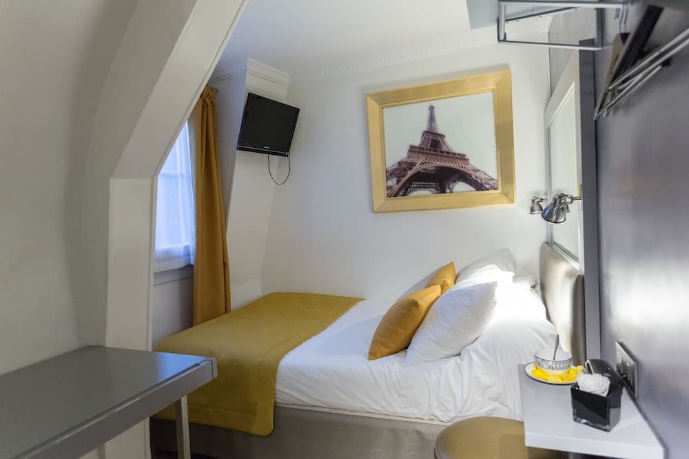 Pratic Hotel