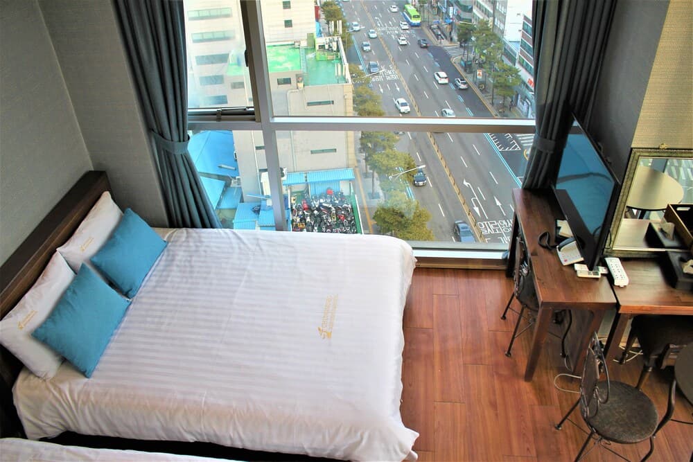Myeongdong Merlin Hotel