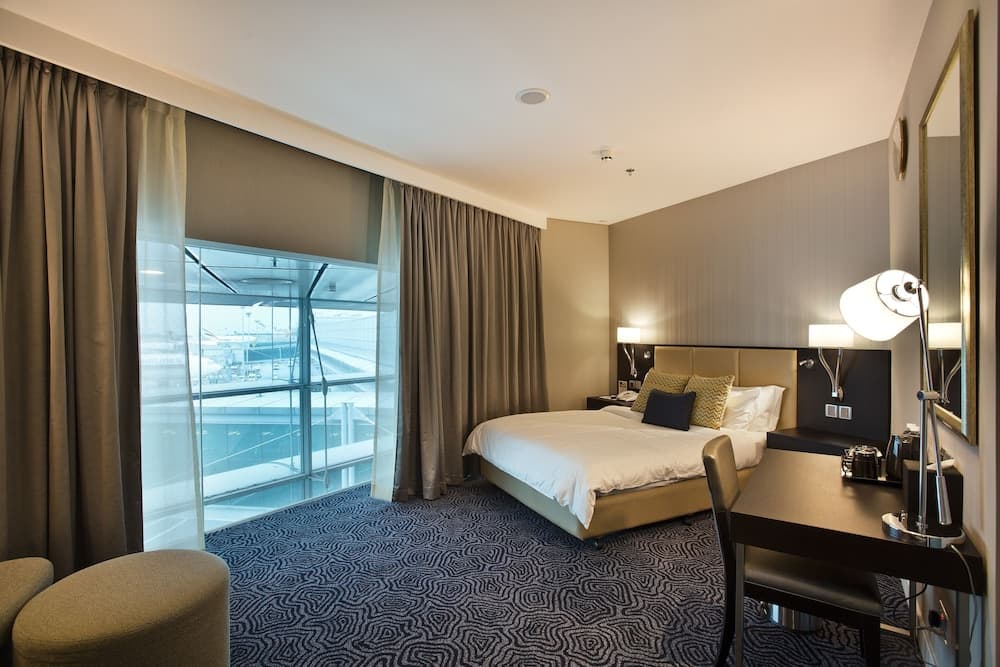 Ambassador Transit Hotel - Terminal 3
