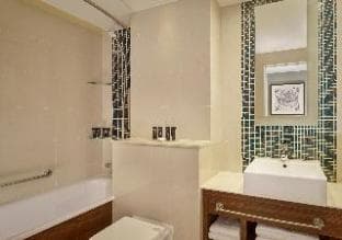 100 Queen’s Gate Hotel London, Curio Collection by Hilton
