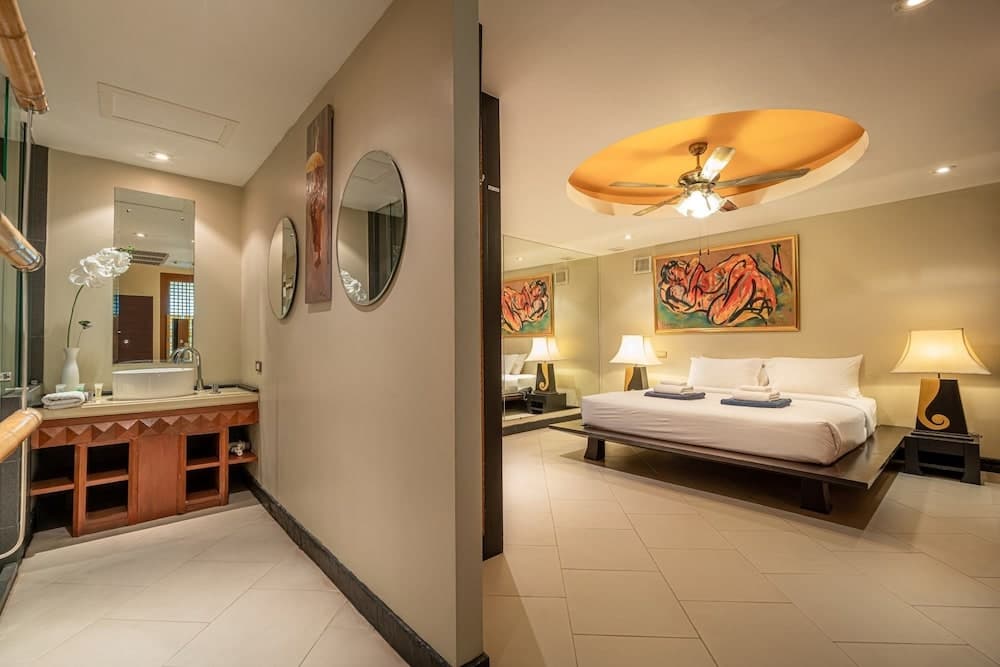 Aspasia by Resava Group