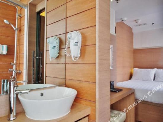 Bluejay Residences