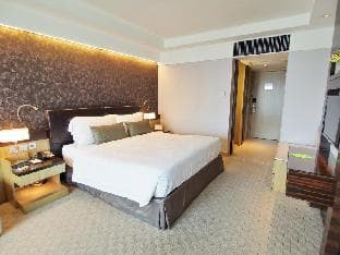 Royal Park Hotel