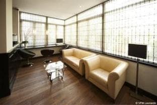 Hotel 74