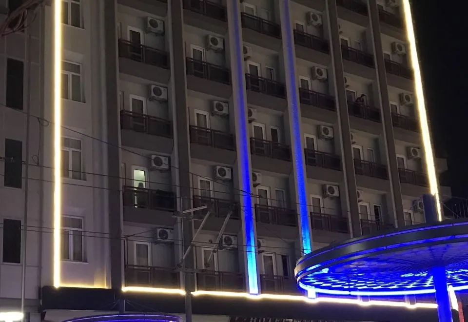 Kayalar Hotel