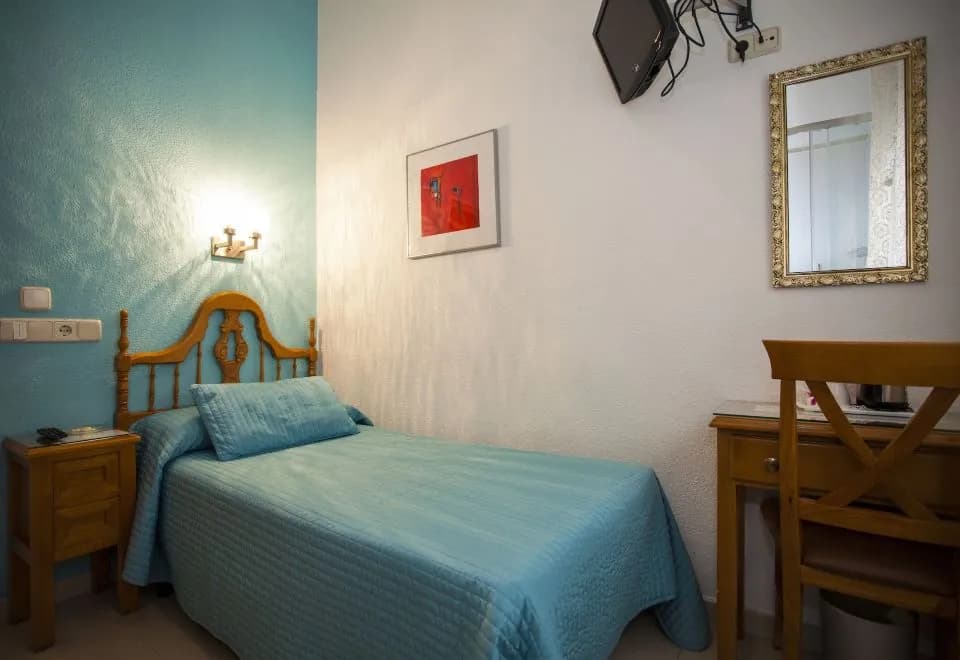 Ava Rooms