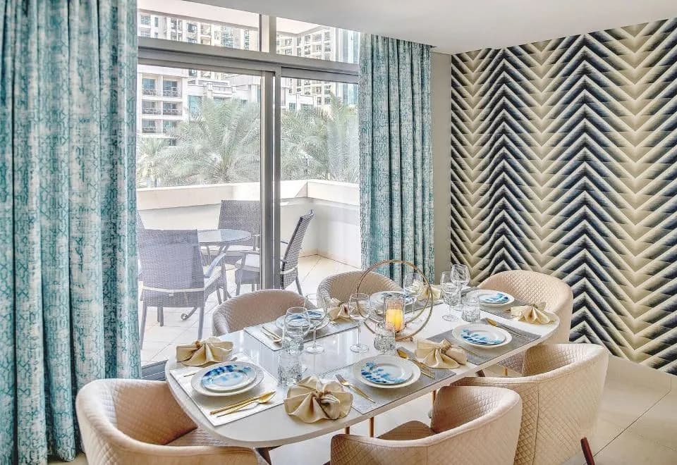Dream Inn Apartments - Claren Downtown
