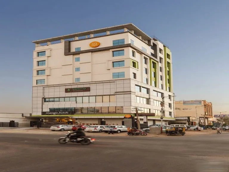 Mango Hotels Iti Circle