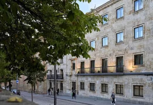 Ines Luna Suites
