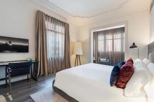 Casagrand Luxury Suites