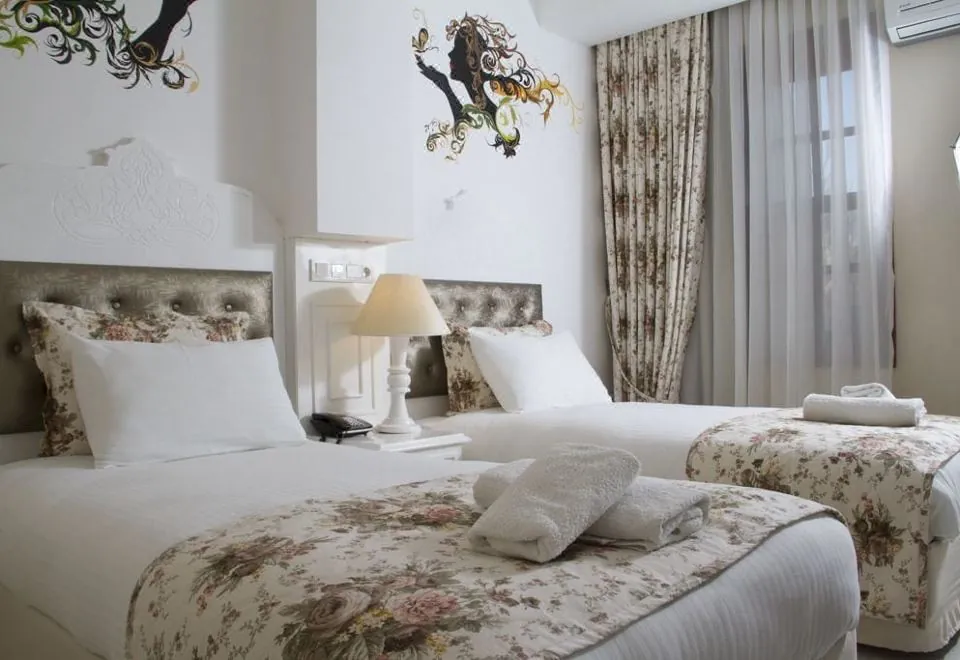 Kaleiçi Ozkavak Hotel