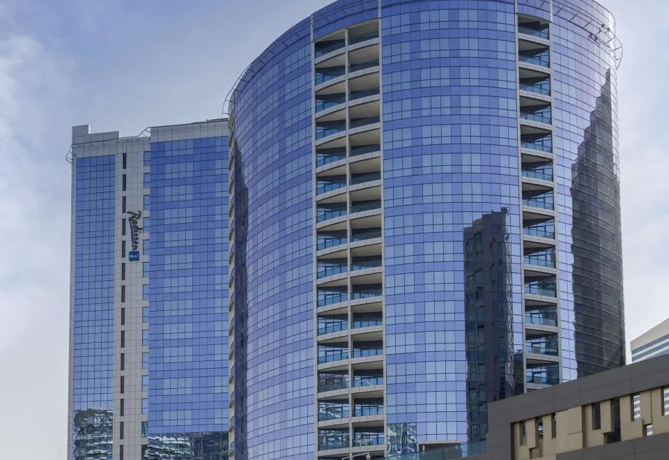 Radisson Blu Hotel, Dubai Waterfront