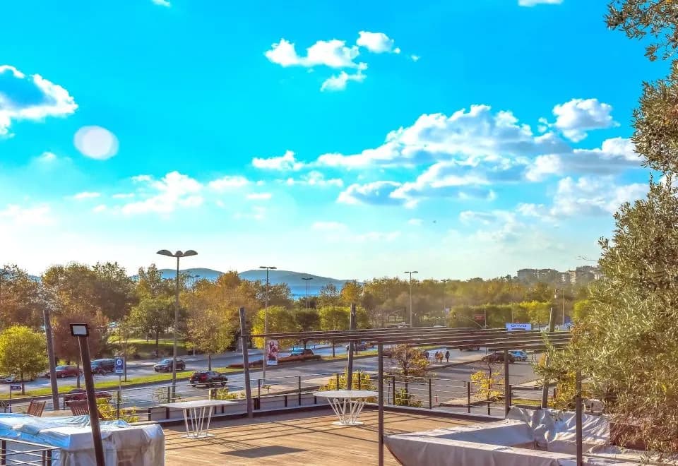 Denizatı Plus Hotel