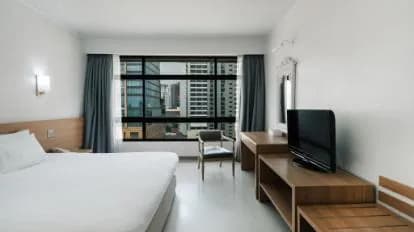 Pinnacle Lumpinee Park Hotel