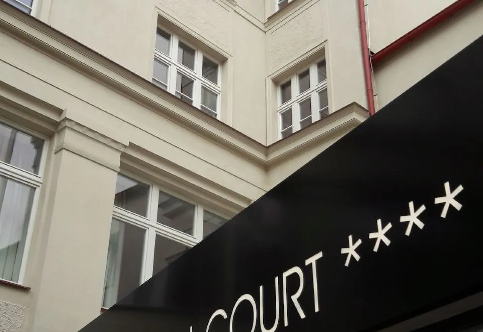 Hotel Garden Court
