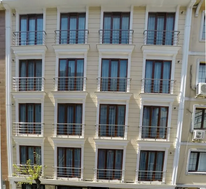 Homelike Residence